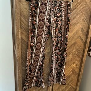 Flare printed leggings